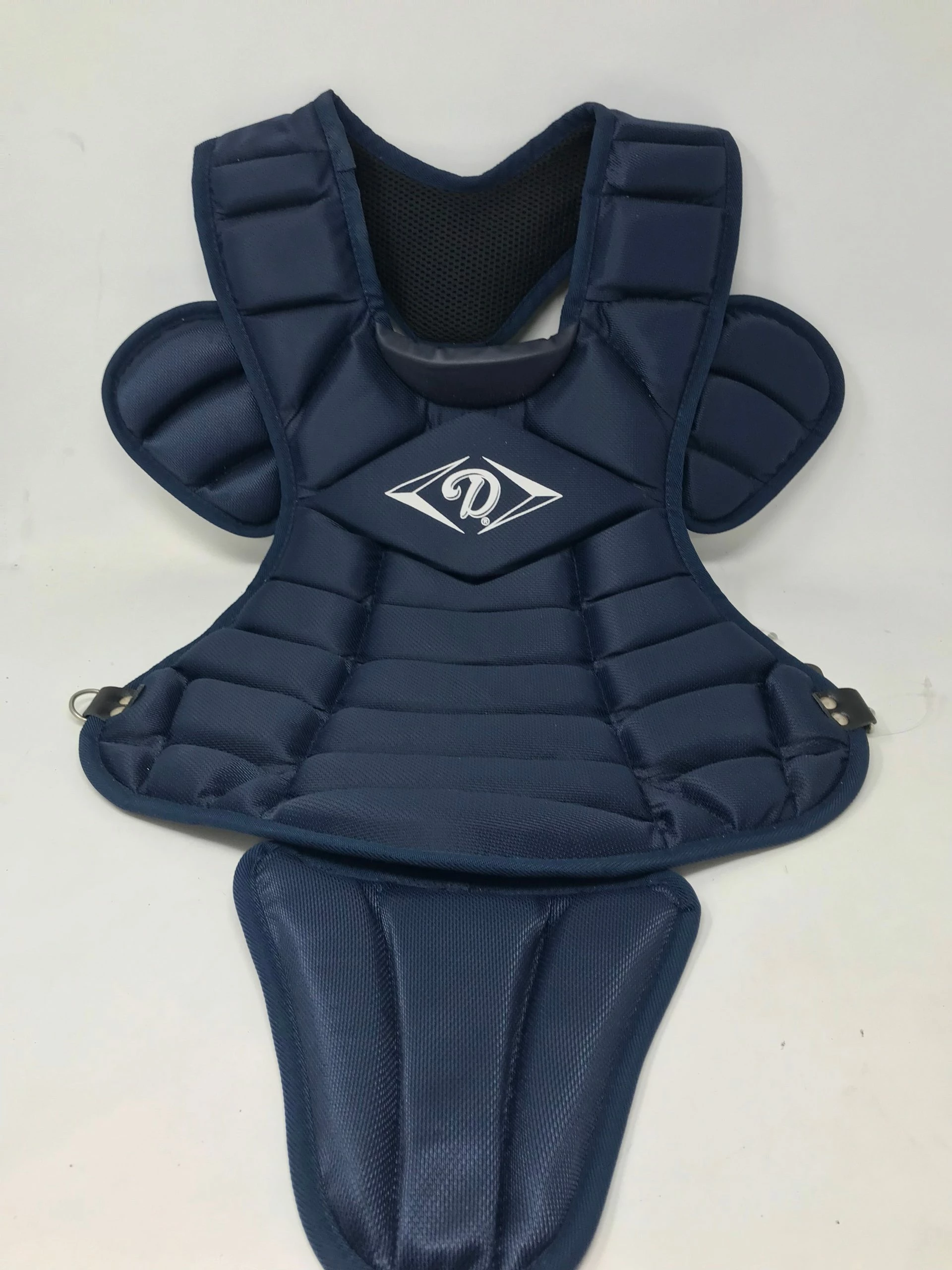 New Diamond DCP-25 Youth Baseball/Softball Chest Protector 16.5 Navy Ages 12-15 3 New Diamond DCP-25 Youth Baseball/Softball Chest Protector 16.5 Navy Ages 12-15