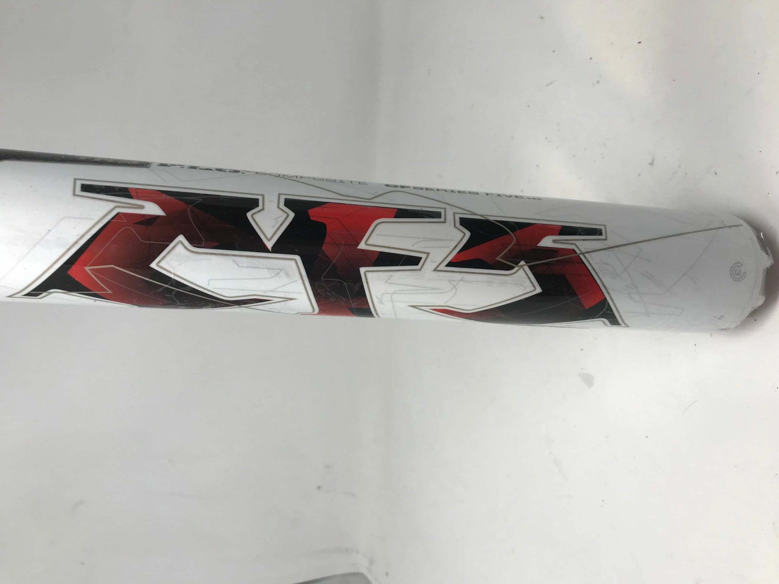 New Other DeMarini CFS13 CF5 32/21 Fastpitch Softball Bat White/Red 2013 RARE 3 New Other DeMarini CFS13 CF5 32/21 Fastpitch Softball Bat White/Red 2013 RARE