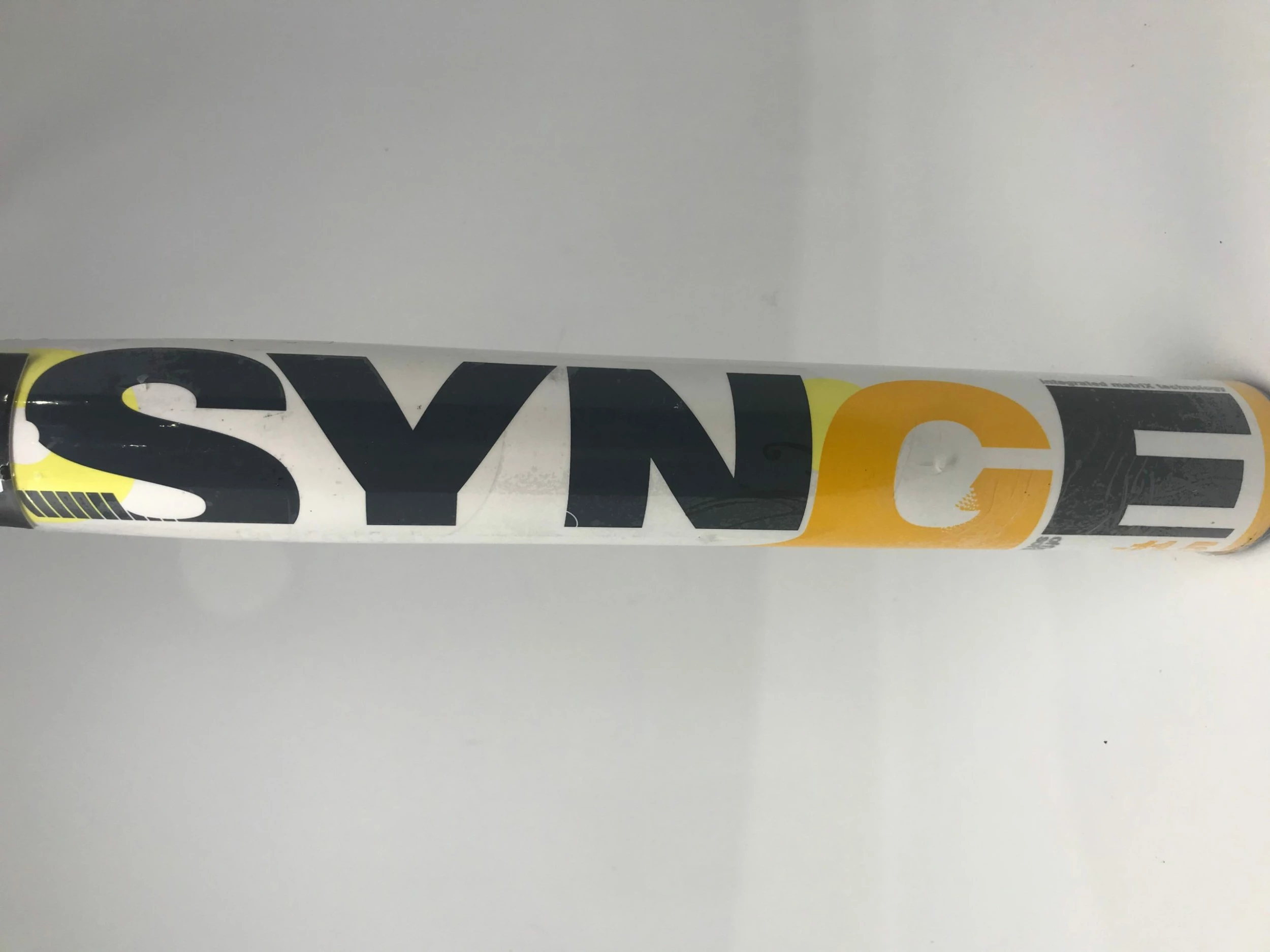 New Other, 33/21.5 Easton Synge Fastpitch Softball Bat SRV6B 3 New Other, 33/21.5 Easton Synge Fastpitch Softball Bat SRV6B