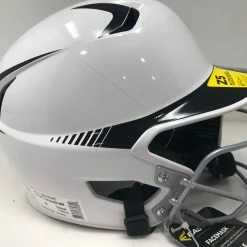 New Easton Junior Z5 2Tone Batters Helmet With SB Mask Size 6 3/8 - 7 1/8 Wh/Blk -Softball Shop 2022 04 25 2015.46.58 scaled