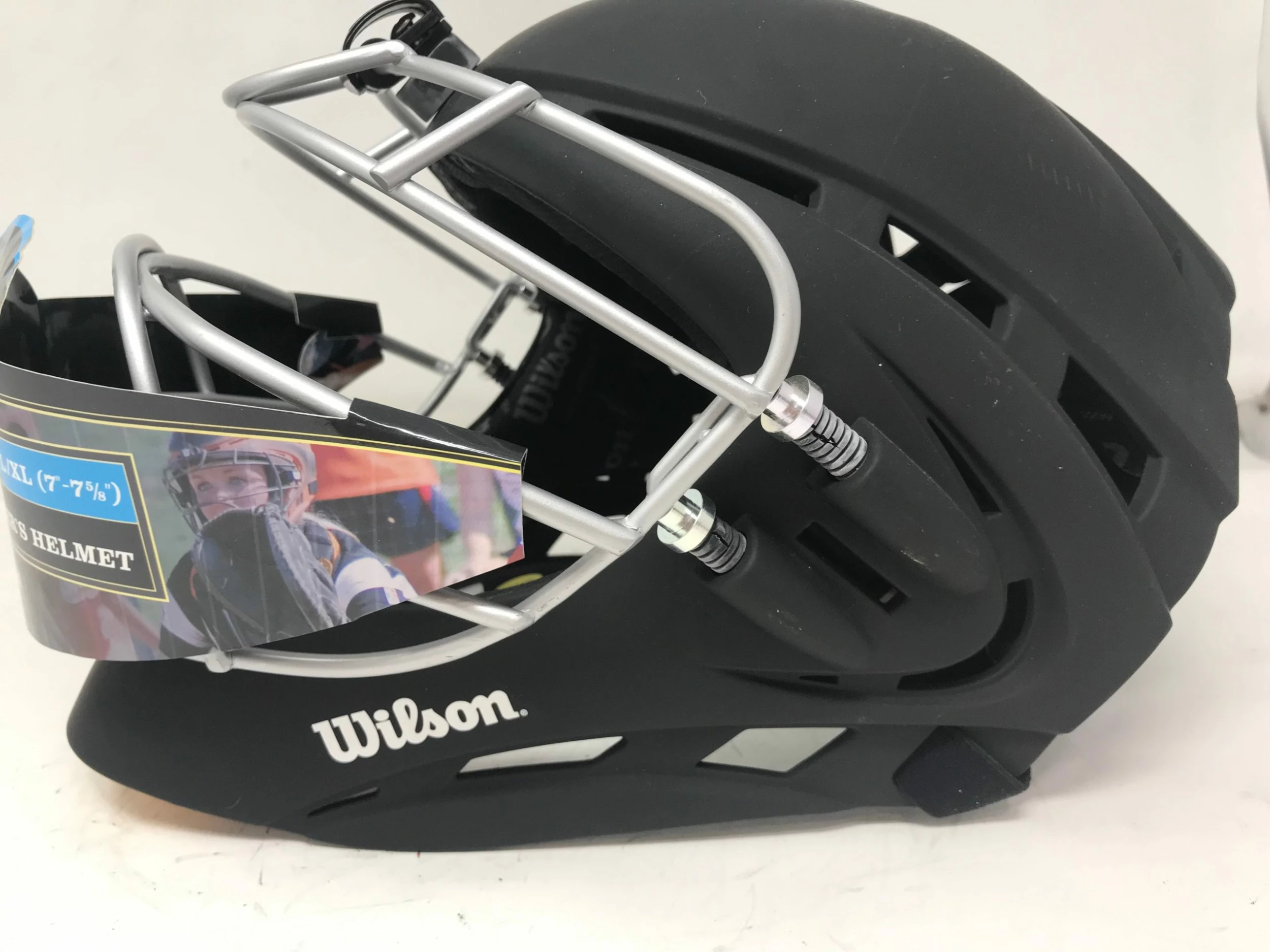 New Wilson Shock FX 2.0 WTA5540 Fastpitch Softball Catcher Helmet 7 - 7 5/8 Blk 4 New Wilson Shock FX 2.0 WTA5540 Fastpitch Softball Catcher Helmet 7 - 7 5/8 Blk - Image 2